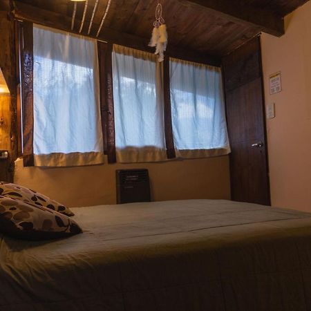 La Casa Del Arbol - Hostel El Bolson Bagian luar foto