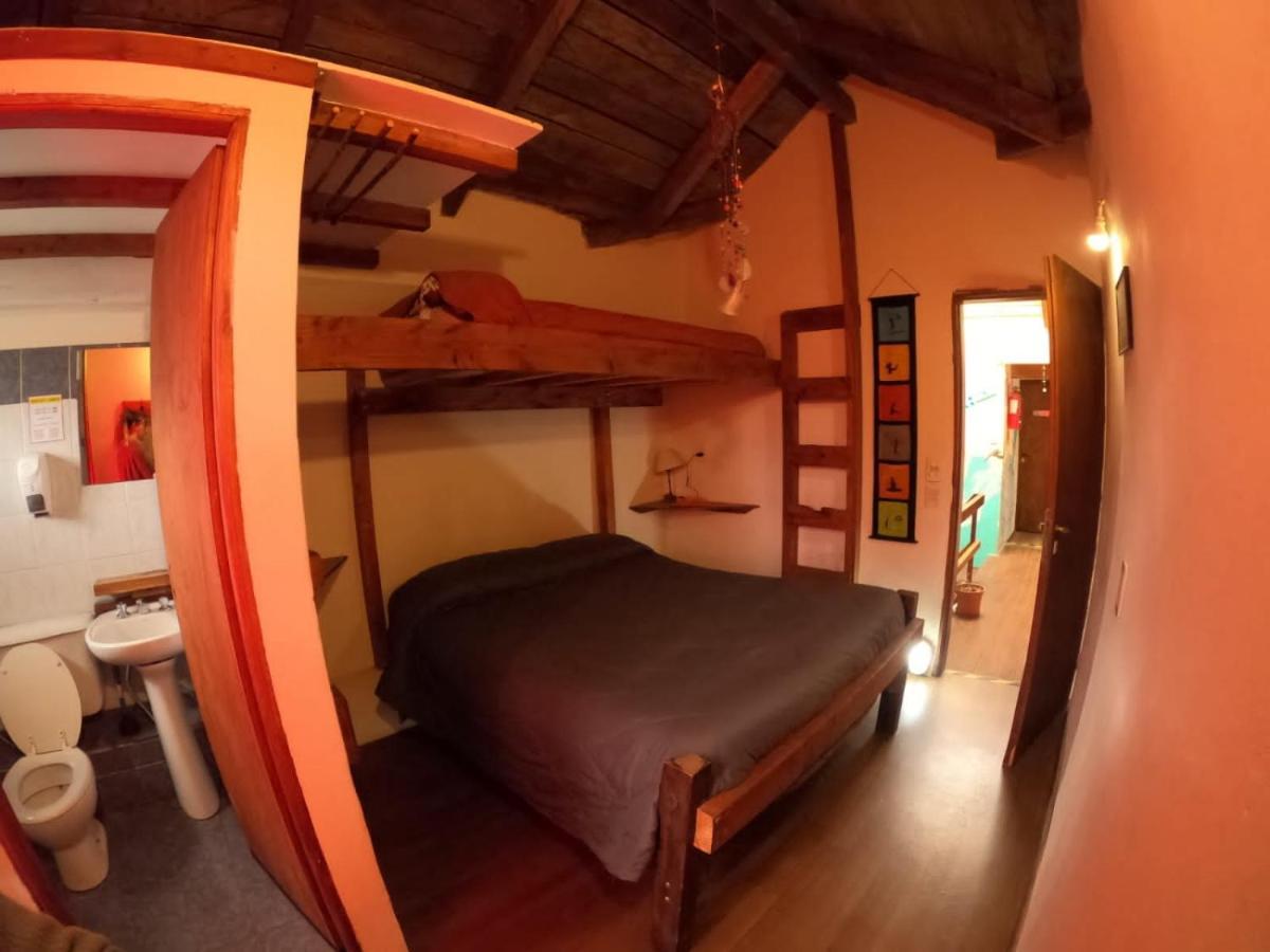 La Casa Del Arbol - Hostel El Bolson Bagian luar foto